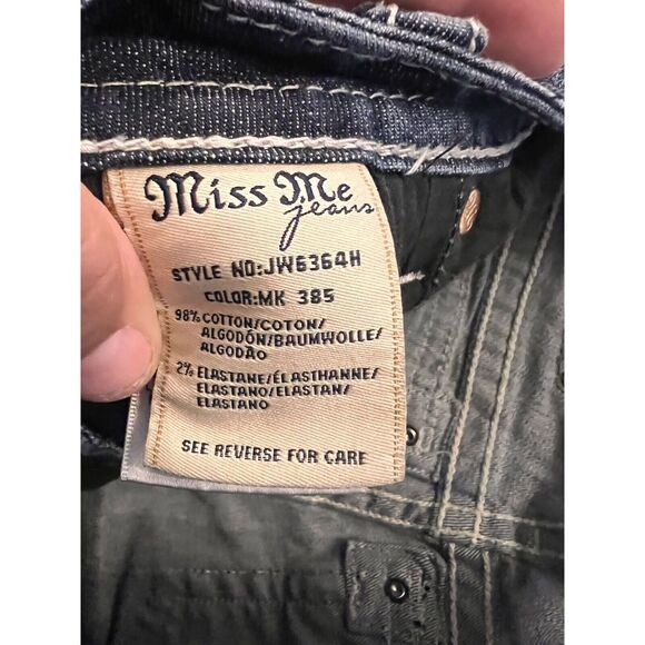 Miss Me Womens Denim Cut Off Shorts Aztec Embellished Sequin Embroidered Size 26 - Picture 9 of 9